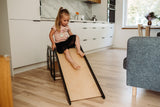 Sulankstomas montessori bokštas su čiuožykla