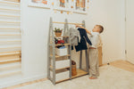 Vaikiškų drabužių kabykla su lentynomis